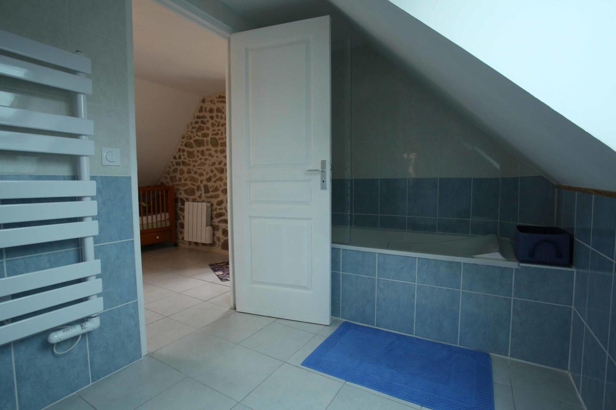 Ferme Cidricole Hugues Desfrieches Bed & Breakfast Sainte-Marguerite-de-Carrouges Eksteriør bilde